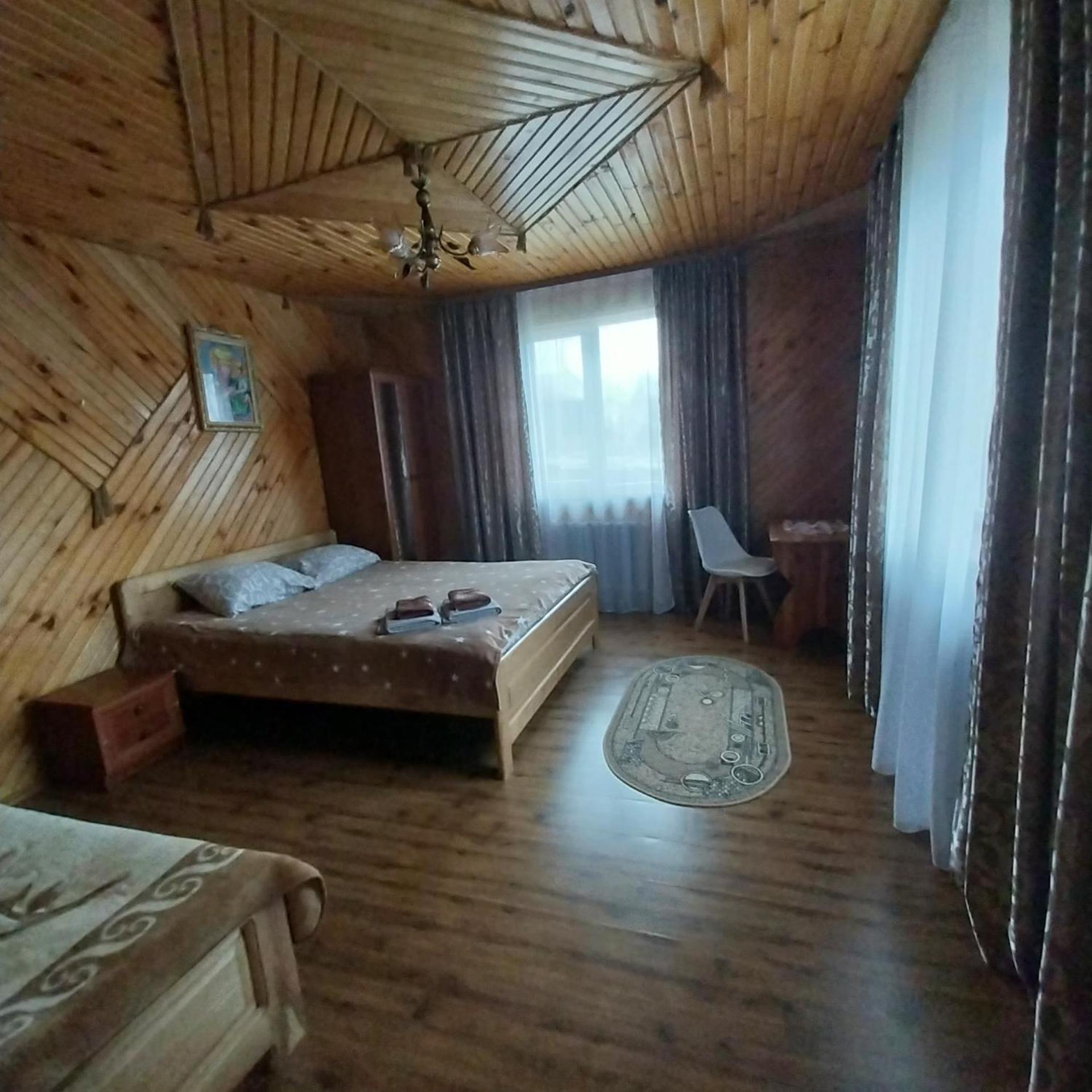 Затишний Дім Villa Yaremche Ngoại thất bức ảnh