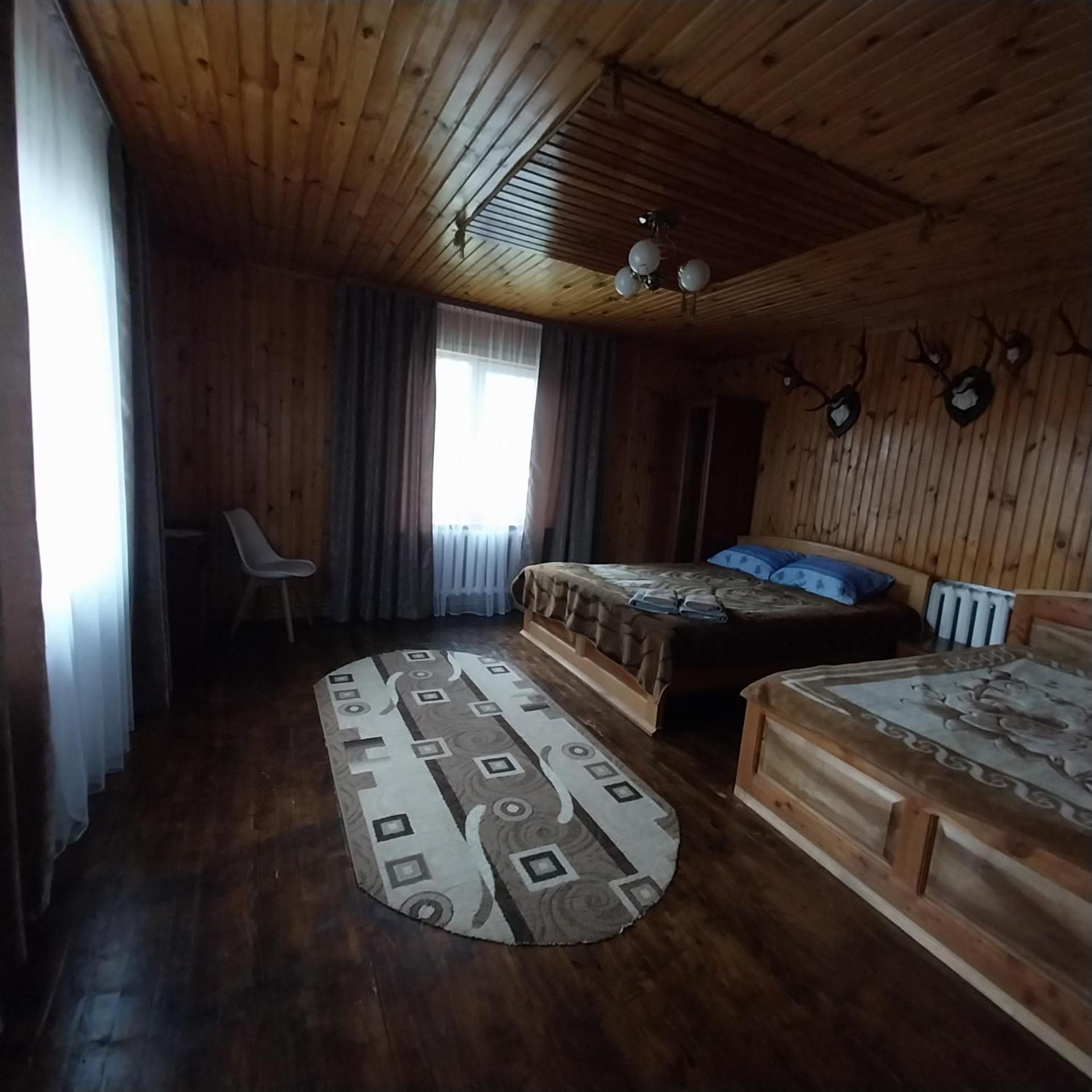 Затишний Дім Villa Yaremche Ngoại thất bức ảnh